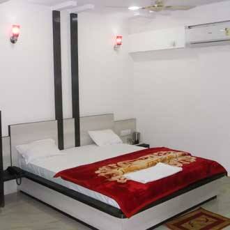 Hotel Blue Moon, Pachmarhi 3
